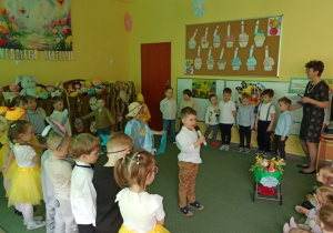 Pisankowy pokaz mody