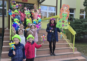 wyruszamy na spacer w poszukiwaniu pierwszych oznak wiosny