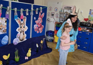 rozwiązujemy zagadki od zajączka