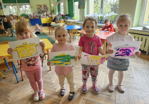 Amelka, Liwia, Małgosia i Zuzia.
