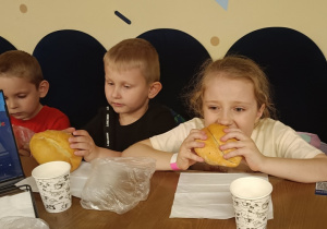 Jaś, Mateusz i Kaja.