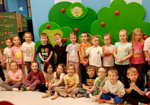 Zdjęcie grupowe.