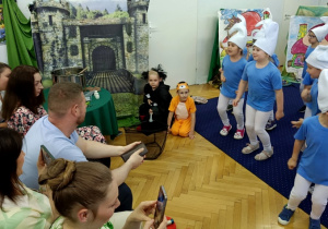 Występy "Biedronek".