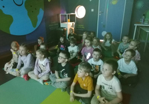 Warsztaty z animowanym awatarem wesołej rybki.