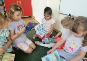 Książeczki są bardzo ciekawe,