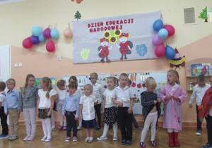Biedronki w wykonaniu piosenki "Do przedszkola".