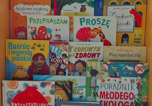kącik czytelniczy w grupie Bratki