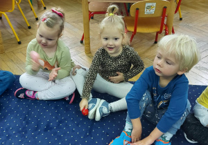 rytmizujemy piosenkę za pomocą marakasów 2